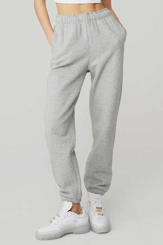 Accolade Sweatpant - Grey